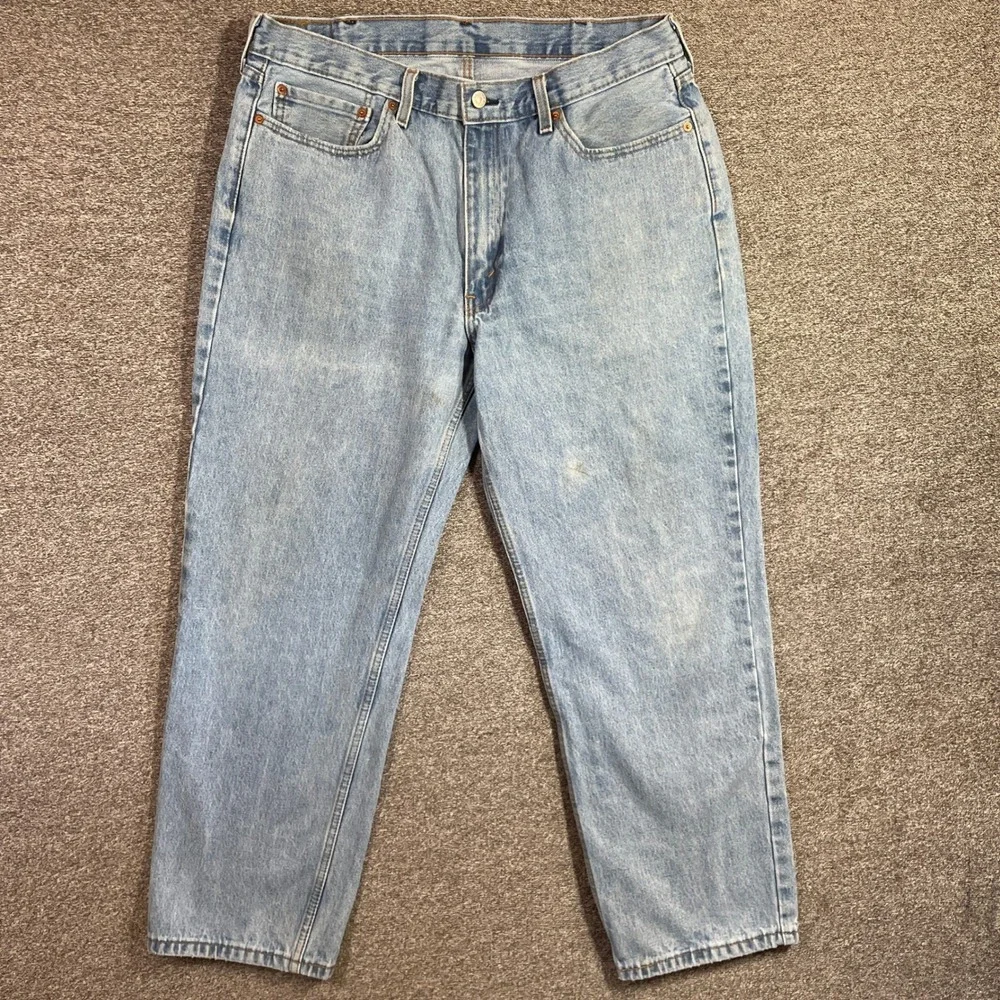 Levi's 550 Jeans Mens 38x30 Blue Relaxed Fit Tapered Leg Light Wash Denim